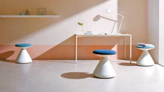 [Wedding&Gift] 버섯 의자, 구름 계단 … 국내 가구 업계 첫 '4대 디자인 어워드' 석권