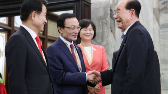 한국당 “이해찬, 핵 도발 자행 북한 앞에서 국민모독 사죄해야”