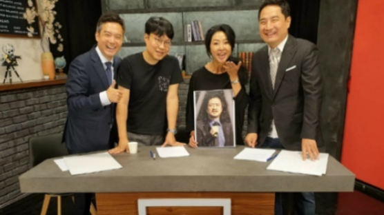 김어준은 왜···김부선·강용석·윤서인·김세의 사진 화제