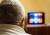 65세 이상 노인들의 여가시간은 하루 7시간 이상으로 길어졌지만 노인들은 길어진 여가를 대부분 TV 시청을 하며 보낸다. [사진 pxhere]