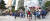 중국 국경절 기간인 지난 2일 서울의 한 면세점 앞에 늘어선 중국인 관광객. 대부분은 관광객이라기보다 대리구매 목적의 다이궁(보따리상)이다. [연합뉴스]