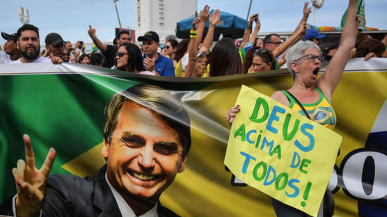 룰라 없는 브라질 대선 코앞…‘브라질의 트럼프’ 당선되나