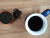 커피에 차의 풍미를 더하면 색다른 커피를 맛볼 수 있다. 