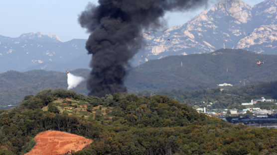 고양 저유소 휘발유 탱크 폭발 큰불…한강 이남에서도 불기둥 관측