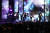 6일 서울 삼성동 특설무대에서 열린 ‘영동대로 K팝 콘서트’에서 워너원이 공연하고 있다. [김경록 기자]