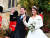 유지니 영국 공주와 남편 잭 브룩스뱅크가 12일(현지시간) 윈저성 세인트 조지 채플에서 결혼식을 올렸다. [REUTERS=연합뉴스]