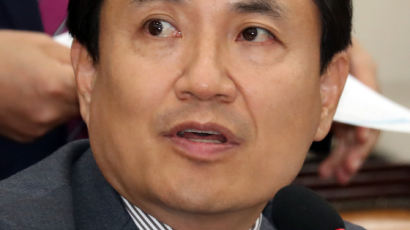 김진태, 김상조에 “우원식 보좌진 채용, 알아서 기었나?”