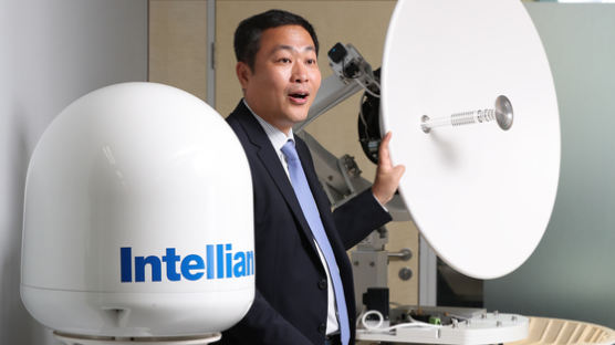 세계1등 해상용 위성 안테나…알고보니 한국 중소기업 제품