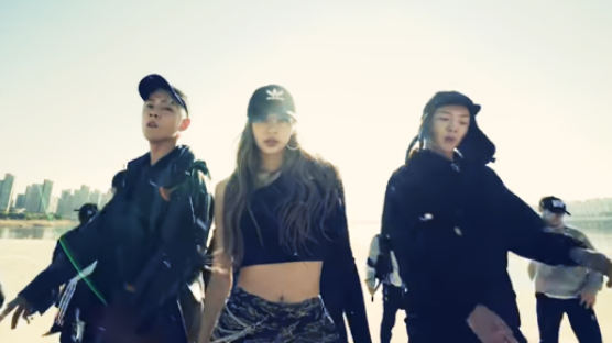 WATCH: BLACK PINK LISA X YG Dance Academy collaborate to show their charismatic dance moves 