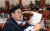 국정감사에서 증인에게 질문하는 우원식 더불어민주당 의원 [뉴스1]