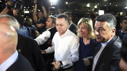 “미국, 브런슨 목사 석방 계기로 터키 제재 곧 해제”