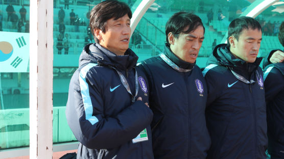 애국가 대신 북한 국가…아시아 U-19 축구대회서 황당사고