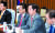 자유한국당 김성태 원내대표가 23일 오전 국회에서 열린 국감대책회의에서 모두 발언하고 있다.변선구 기자
