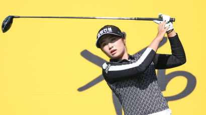 LPGA 도전 첫날 산뜻하게 출발한 'KLPGA 여왕' 이정은