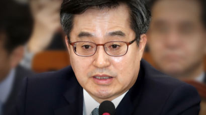 김동연 “年2000만원이하 임대소득도 종합과세가 궁극적 방향”
