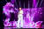 10일 상하이 메르세데스 벤츠 아레나에서 열린 2018 ‘솽스이(雙11·11월 11일)’ 전야제 공연에 등장한 호주 출신 모델 미란다 커. [사진 알리바바]