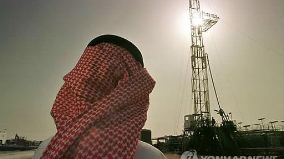 사우디, 美 중간선거 끝나자마자 "다음달부터 원유 감산"