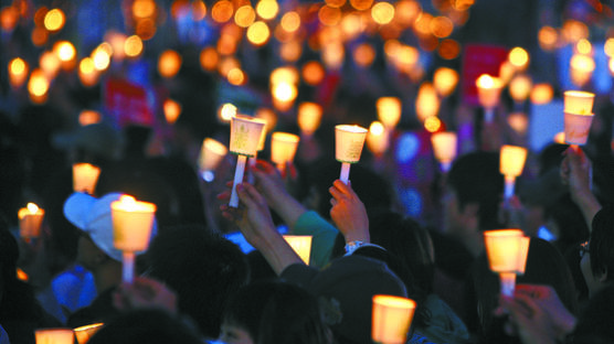 "韓유학생 폭행, 英 외면" 들끓는 한인들 촛불 움직임