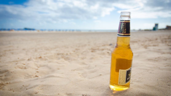 보라카이 '잔치는 끝났다'···해변에서 맥주도 못 마신다고?
