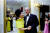린든 B 존슨 미국 전 대통령과 춤을 추는 이멜다. [사진 존 F 케네디 박물관]
