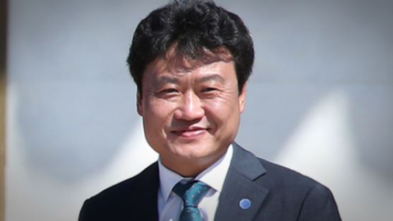 [속보] 청와대, 김종천 의전비서관 음주운전 사표수리