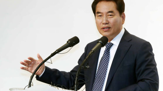 ‘선거법 위반 혐의’ 백군기 용인시장, 재판 넘겨져