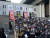 한국여성의전화 등 여성단체가 가정폭력범에 대한 강력한 처벌을 요구하는 기자회견을 29일 오전 11시 서울 세종문화회관 앞에서 열고 있다. 홍지유 기자