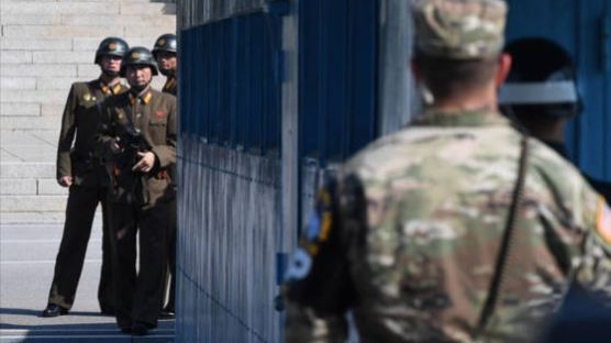 남북 DMZ GP 공동 파괴 뒤···북한군 1명 첫 귀순