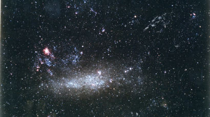별빛이 말하는 우주의 역사...100억년 전 가장 많은 별 태어나