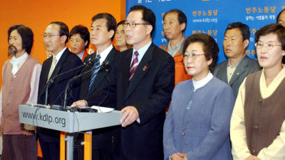 고 노회찬 후임 뽑는 '진보 성지' 창원 성산,예비후보 등록 시작