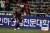 지난 7월 22일 열린 FC서울과 K리그1 경기에서 골을 넣고 기뻐하는 인천 문선민. 그는 이날 넣은 골을 올해 기억에 남을 골 중 하나로 지목했다. [사진 한국프로축구연맹]