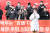 백두청산위원회 회원들이 9일 오후 서울 세종문화회관 앞에서 북한 김정은 국무위원장의 서울 답방에 반대하는 시위를 하고 있다. 최승식 기자