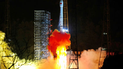 중국 달 탐사선 창어 4호 발사 … 사상 처음 달 뒷면에 내린다