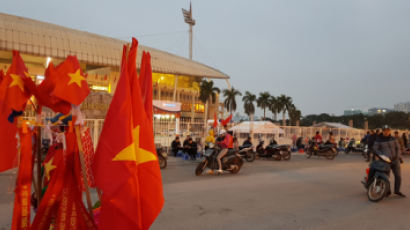 [현장르포] 베트남은 지금 거대한 용광로...박항서발 축구 열풍