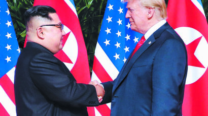 북한, "비핵화 길 영원히 막힐 수도" 연이은 미국 비난 논평