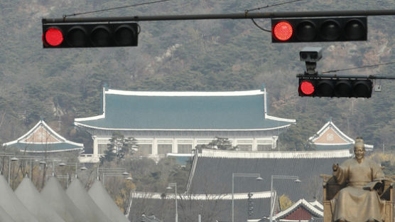 '특감반 첩보사건'의 진실…반전·폭로 한달 추적해보니