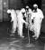 1979년 3월 방사성 물질 누출사고가 난 스리마일아일랜드 원전에서 직원들이 제거 작업을 펴고 있다. [위키피디아] 