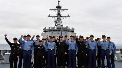 해군 첫 이지스함 세종대왕함 취역 10년…“대양해군으로 큰걸음”