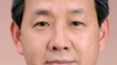 [사랑방] 김인철 한국외대 총장, 푸시킨 메달 수상