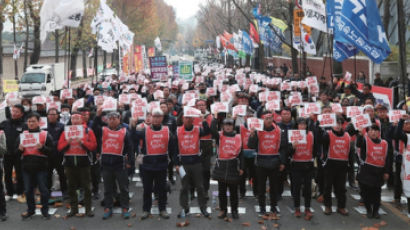 [월간중앙 심층분석] “기득권에 집착하는 계파주의가 배타적 투쟁 낳아” 