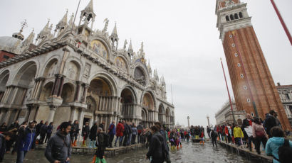 '물의 도시' 베네치아, 내년부터 입장료 징수…최대 1만3000원