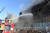3일 오전 9시32분께 충남 천안시 서북구 차암동의 차암초등학교 증축공사 현장에서 화재가 발생, 출동한 소방당국이 화재를 진압하고 있다. [뉴스1]