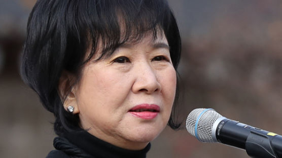 ‘신재민 비난’ 손혜원에…야당 “고영태는 의인으로 추켜세우더니” 비판