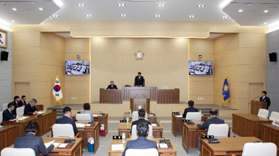 가이드 때리고 女접대부 요구...예천군의회 국제 망신