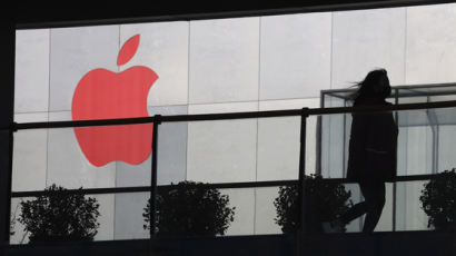 ‘애플 쇼크’는 예견된 일?…중국에 ‘알뜰 소비족’ 뜬다
