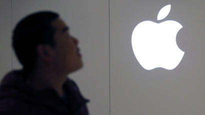 애플쇼크 2탄···아이폰, 협력업체에 생산 10% 감축 통보