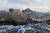 8일(현지시간) 그리스 아크로폴리스 언덕에도 눈이 내렸다. [AFP=연합뉴스]