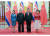 9일 중국 인민대회당에서 기념촬영을 하고 있는 김정은 북한 국무위원장과 시진핑 중국 국가주석 내외. [사진=노동신문]