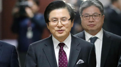 [단독] 황교안 입당하는 날, 한국당 '친황' 모임 꾸려졌다