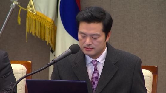 김태우 “박형철, 임종석 비리정보 가져오라 요구”